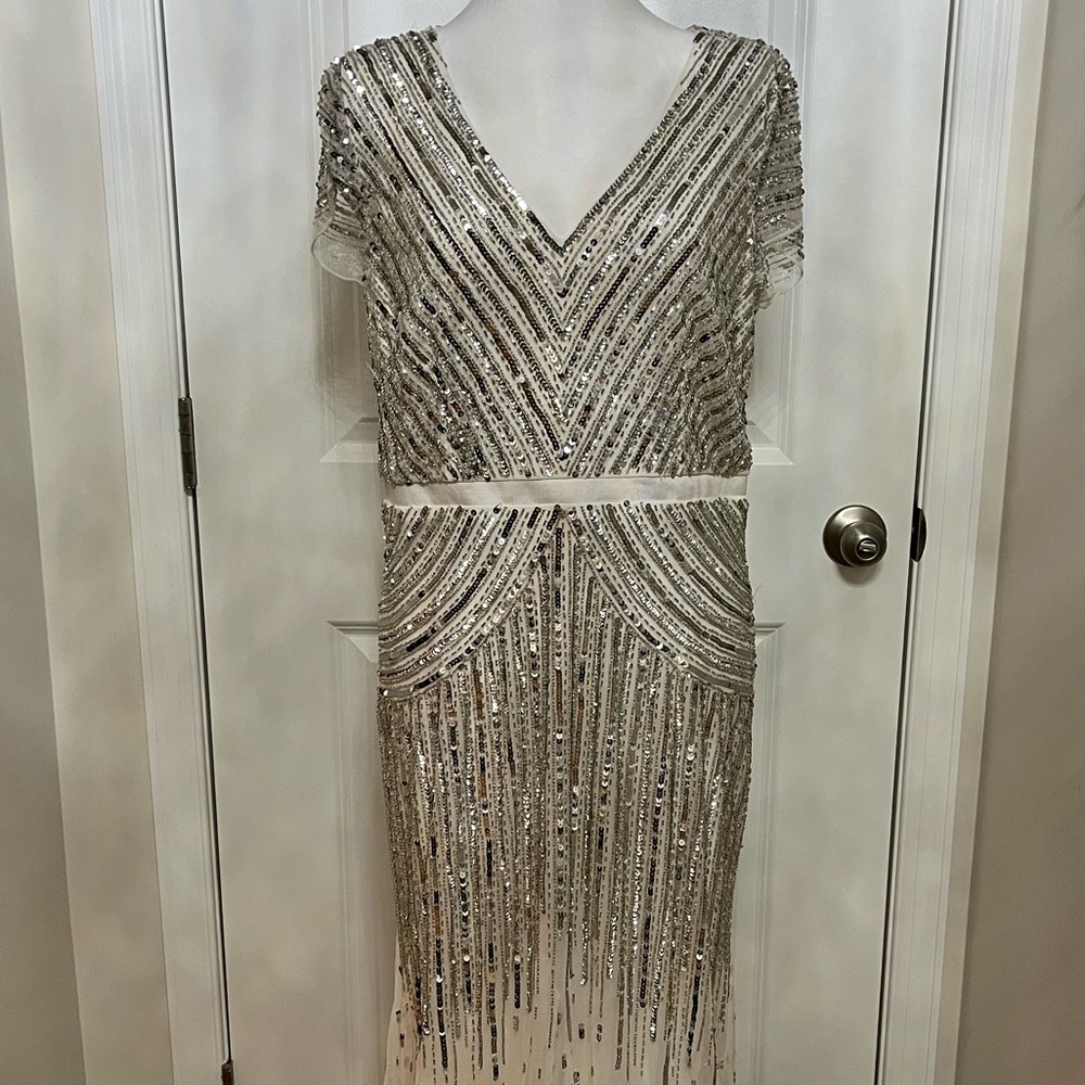 Adrianna Papell, White and Silver Dress, Women, Size 10 - Picture 2 of 12